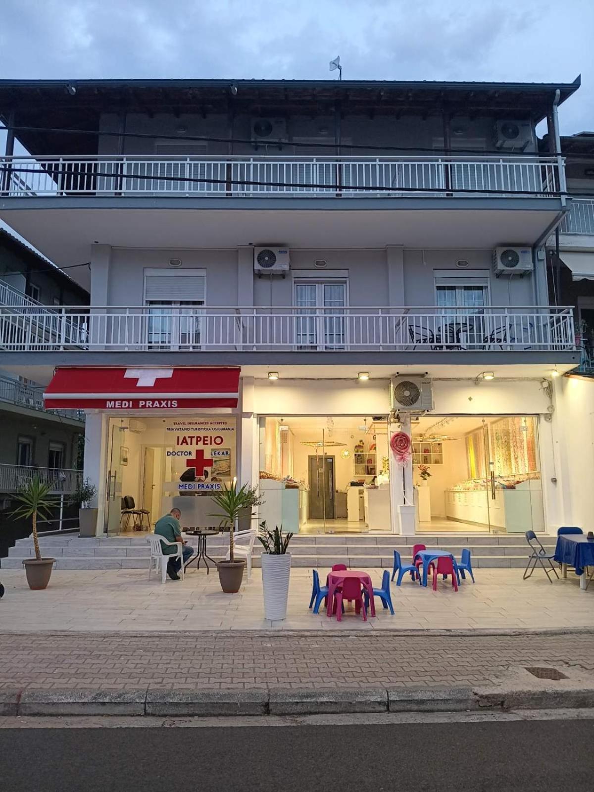 Oasis Blue Inn Leptokarya  Exterior photo